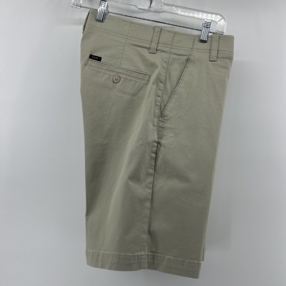 Lee Shorts Extreme Motion Men's 29 Khaki Cotton Casual Outdoor Sports Hike Vacay